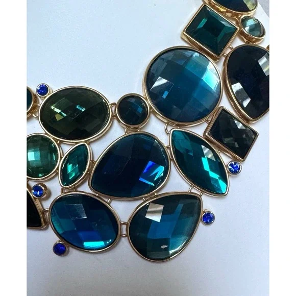 Vintage Joan Rivers Blue Teal Crystal Bib Necklace Gold Tone Statement - Picture 2 of 7
